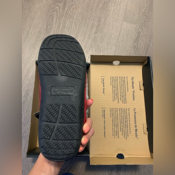 Woods Women's Red Slippers (Size: 9) - Picture 6 of 9